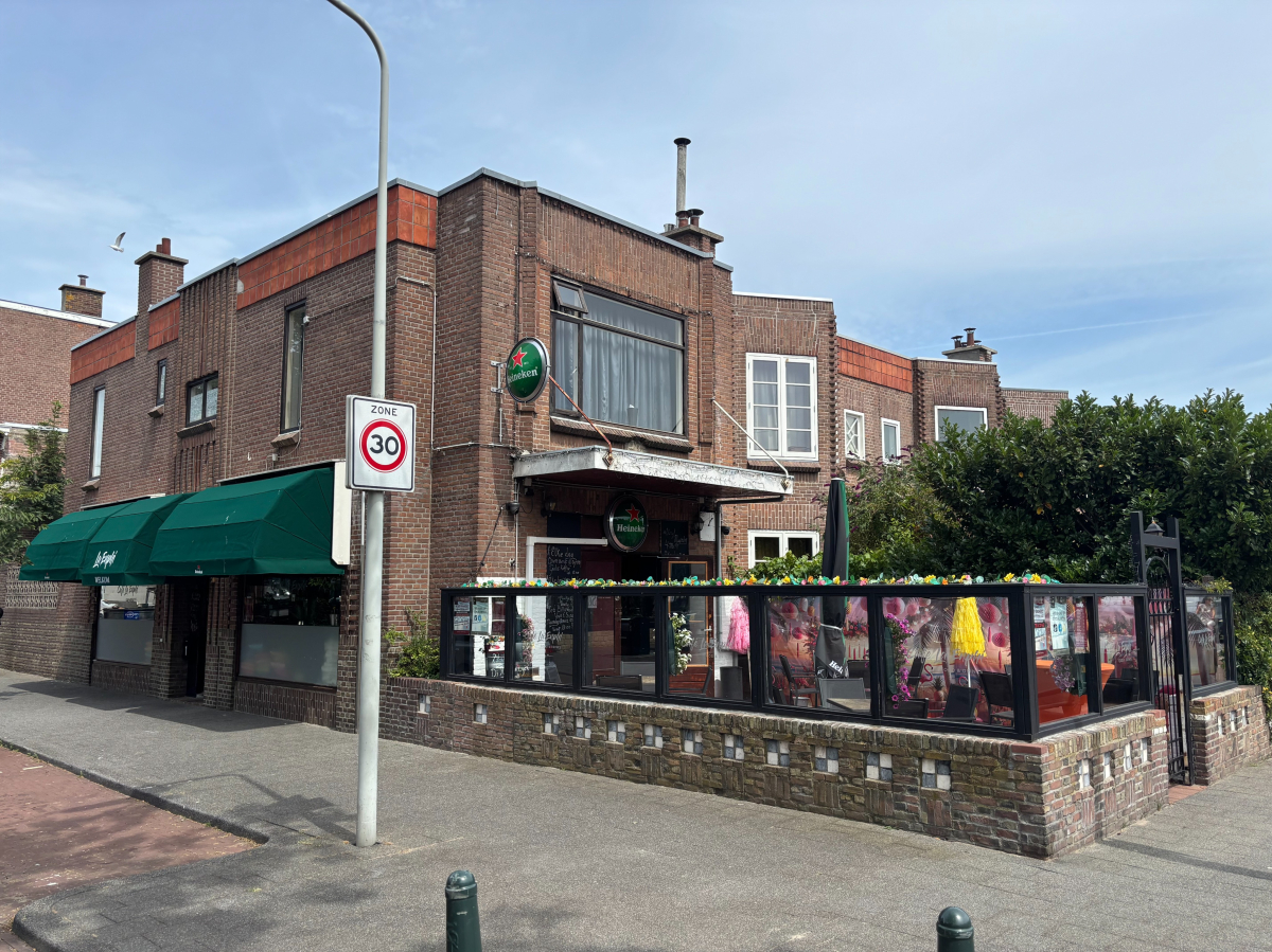 1012 Café La Enphi  Lijsterbesplein - foto 1