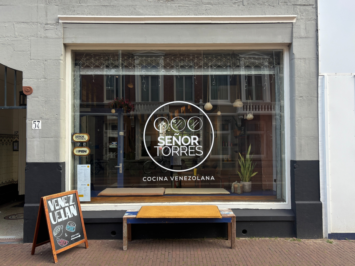 Venezolaanse lunchroom in het Zeeheldenkwartier - foto 1