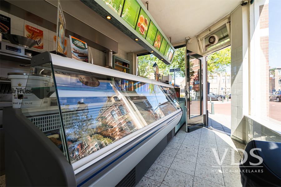 ID: 2255 Snackbar op hoeklocatie in het Belgisch Park — Scheveningen - foto 2